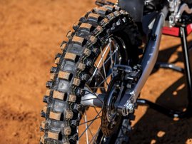 25YM-Honda-CRF450R-53