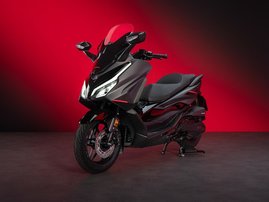 25YM NSS350 Forza SE NH312 Mat Cynos Gray Metallic 007