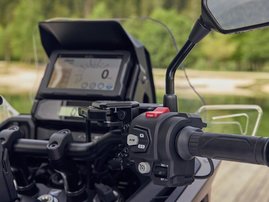 25YM NT1100 YR386 Mat Warm Ash Metallic DCT ES 37