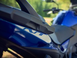 25YM NT1100 DCT PB409P Pearl Hawkseye Blue 05