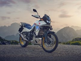 25YM XL750 Transalp ROSS WHITE 09