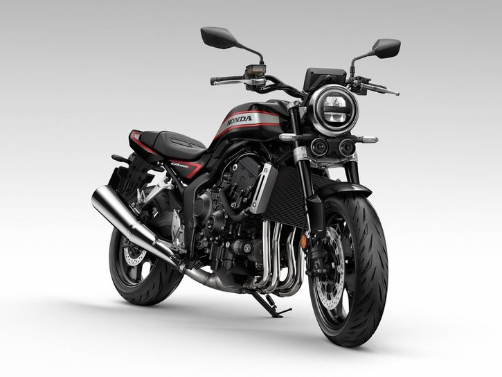 Väri: Graphite Black