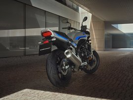 26YM CB1000F NHD19M WolfSilverMetallic BlueStripe 022