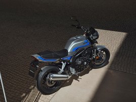 26YM CB1000F NHD19M WolfSilverMetallic BlueStripe 024