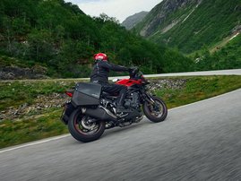 26YM 01 CB1000GT R380 GrandPrixRed aws 19