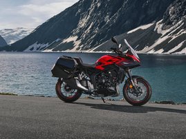 26YM 01 CB1000GT R380 GrandPrixRed aws 26