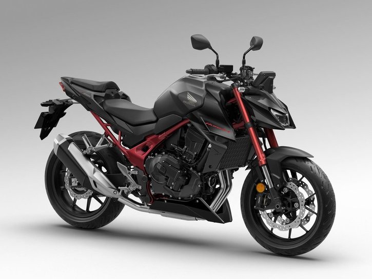 Väri: Graphite Black