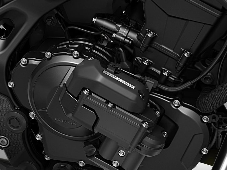 Väri: Graphite Black