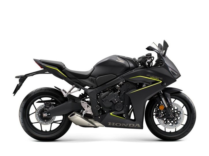 Väri: Mat Gunpowder Black Metallic