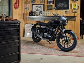 25YM 01 GB350S Studio Gunmetal Black Metallic NHC52 aws 007