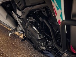 26YM 01 NX500 EClutch NHB61P PearlHorizonWhite aws 23