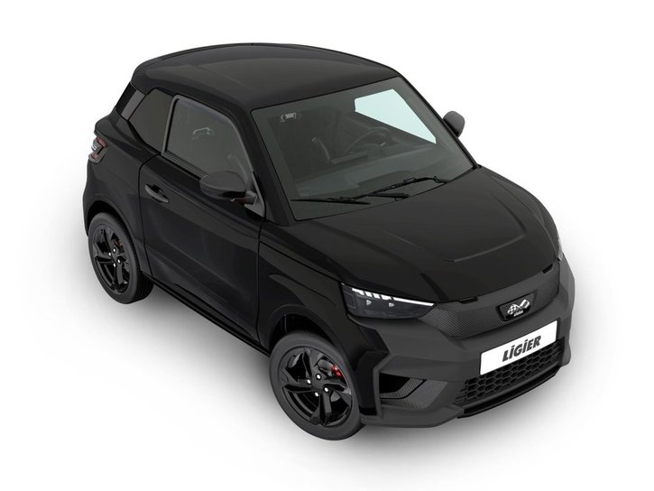 Väri: Intense Black