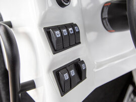 014 2025 Silver Condor-Cabin detail-005